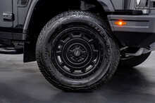 INEOS Grenadier P Fieldmaster Edition