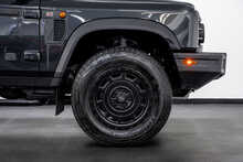 INEOS Grenadier P Fieldmaster Edition