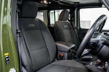 Jeep Wrangler GME Sahara