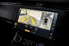 Land Rover Range Rover Sport P400 MHEV Dynamic SE