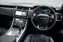 Land Rover Range Rover Sport P400e HSE Dynamic
