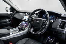 Land Rover Range Rover Sport P400e HSE Dynamic