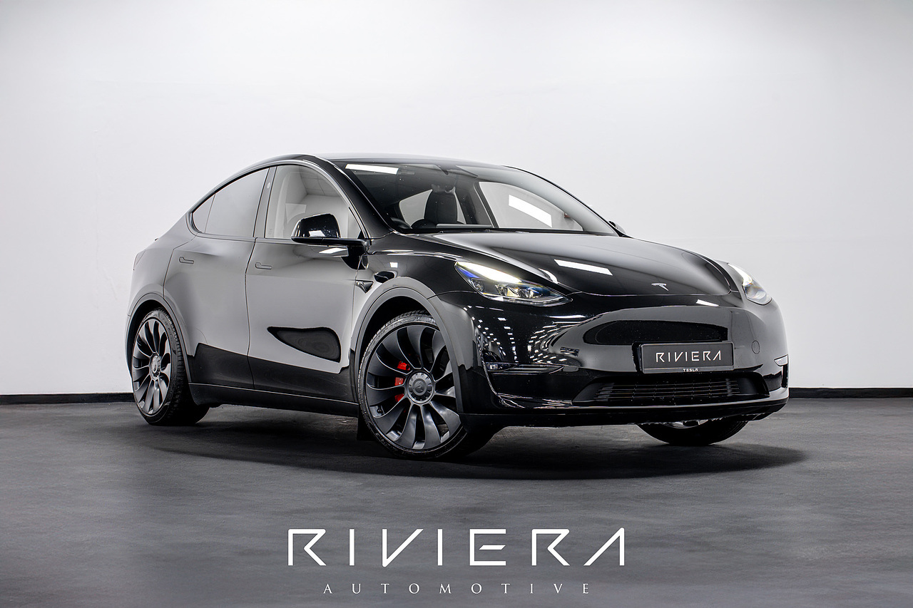 Tesla Model Y Performance - U2050