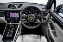 Porsche Macan T T