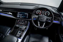 Audi Q7 TFSI V6 S line