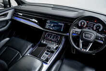 Audi Q7 TFSI V6 S line