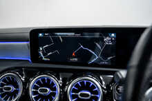 Mercedes-Benz CLA CLA220 AMG Line