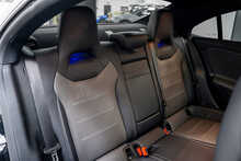 Mercedes-Benz CLA CLA220 AMG Line