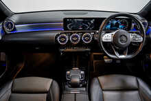 Mercedes-Benz CLA CLA220 AMG Line