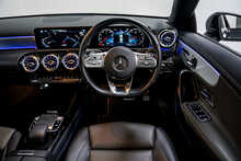 Mercedes-Benz CLA CLA220 AMG Line