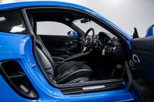 Porsche 718 Cayman GTS