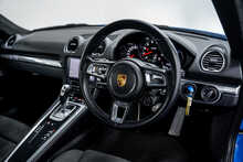 Porsche 718 Cayman GTS