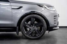 Land Rover Discovery D300 MHEV R-Dynamic HSE 