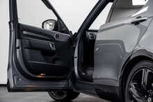 Land Rover Discovery D300 MHEV R-Dynamic HSE 