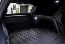 Land Rover Discovery D300 MHEV R-Dynamic HSE 