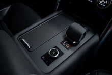 Land Rover Discovery D300 MHEV R-Dynamic HSE 