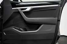 Volkswagen Touareg TSI V6 Black Edition