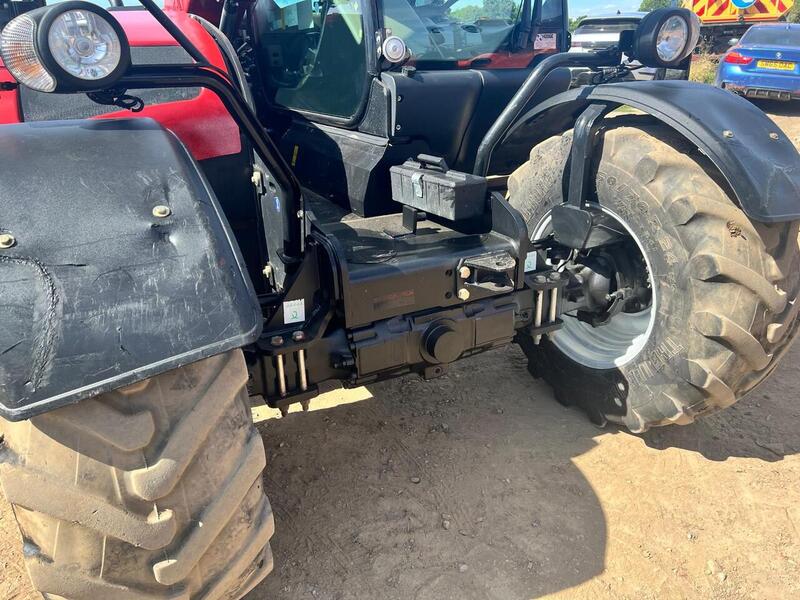 CASE Farmline Telehandler