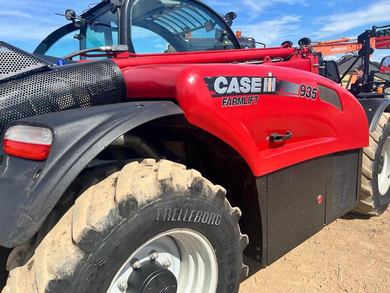 CASE Farmline Telehandler