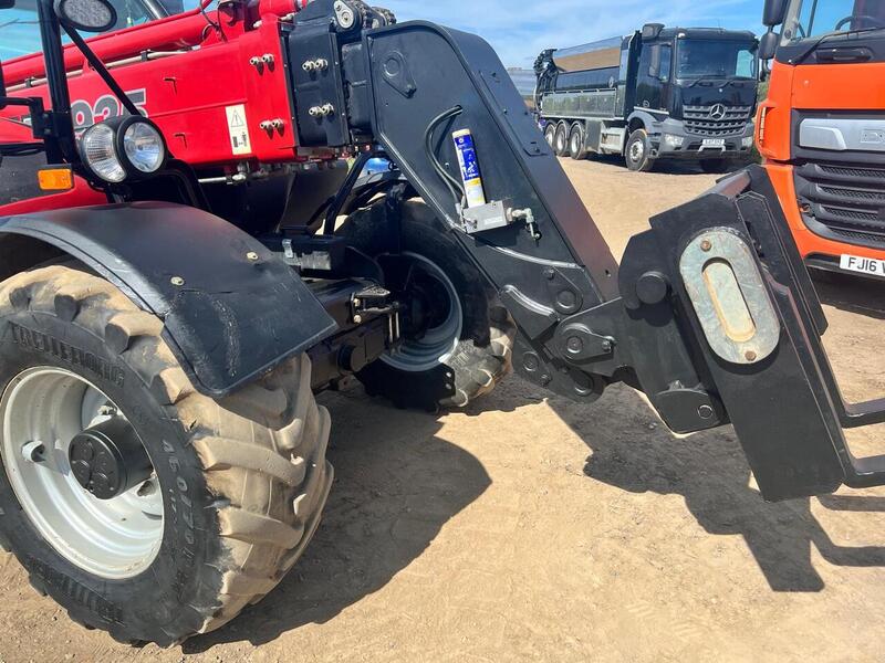 CASE Farmline Telehandler