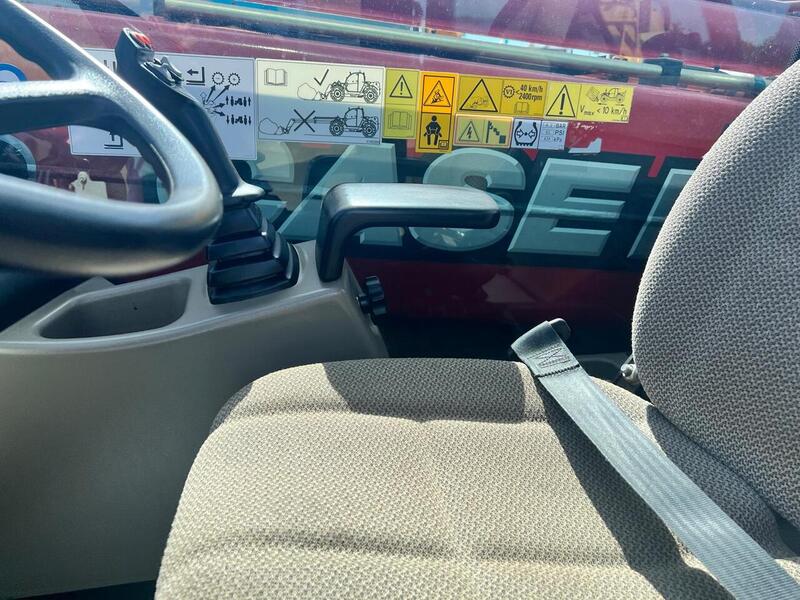 CASE Farmline Telehandler