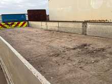 Iveco 180E25 18 Ton Dropside 