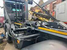 Mercedes-Benz 3240 Multilift Hook Loader 