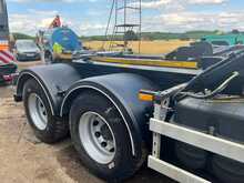 Mercedes-Benz 3240 Multilift Hook Loader 