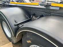 Mercedes-Benz 3240 Multilift Hook Loader 