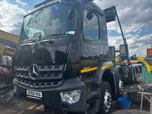 Mercedes-Benz 3240 Multilift Hook Loader 