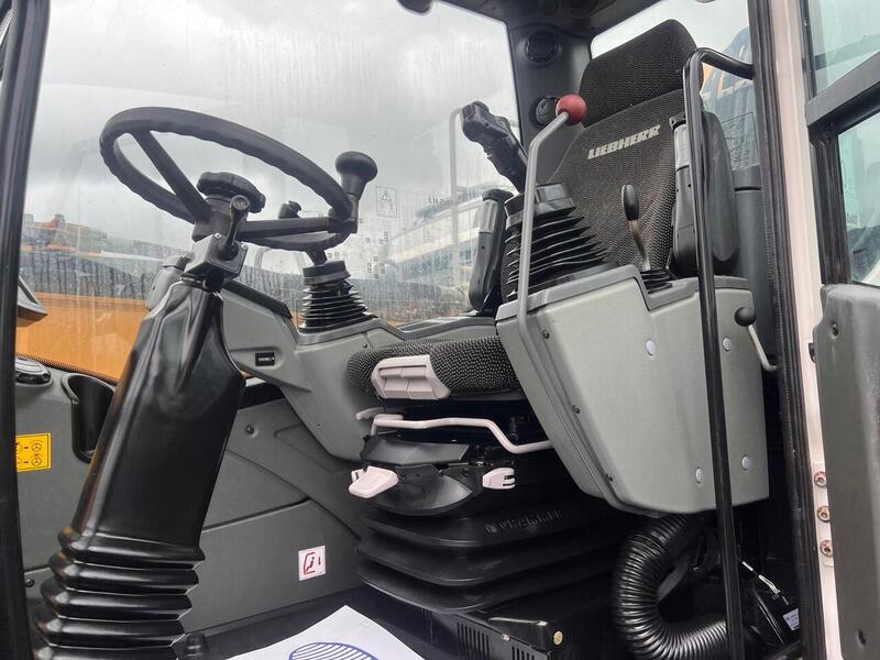 Liebherr Material Handler