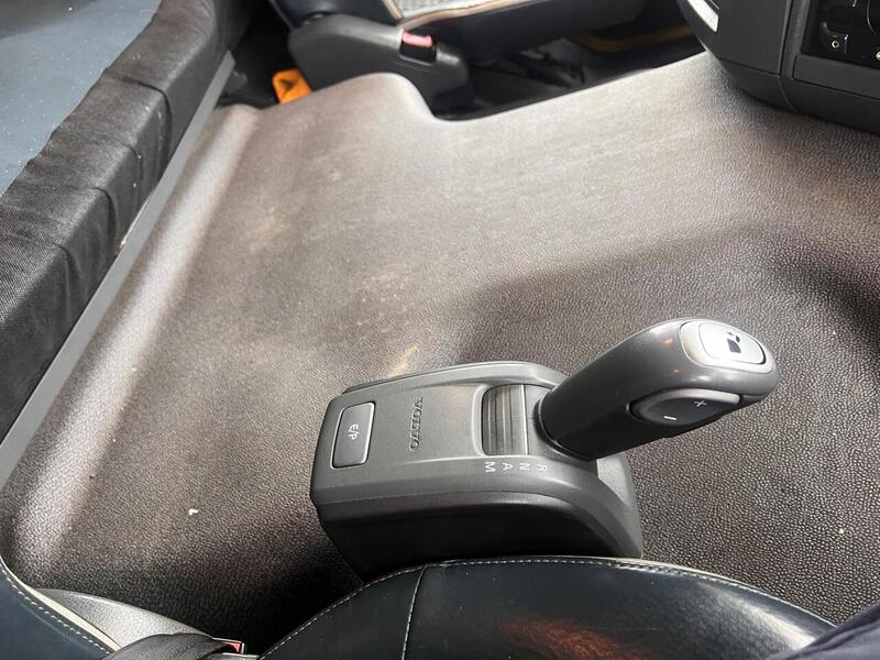 Volvo 26 Ton Fridge Box