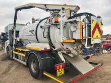 Mercedes-Benz 1830 Jetter & Vac Tanker 