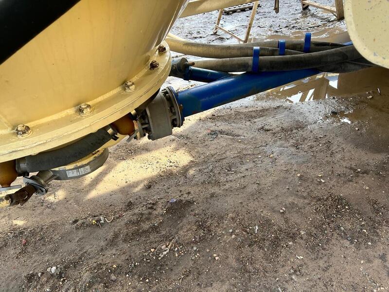 Feldbinder Powder Tanker