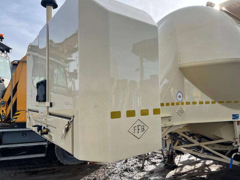 Feldbinder Powder Tanker