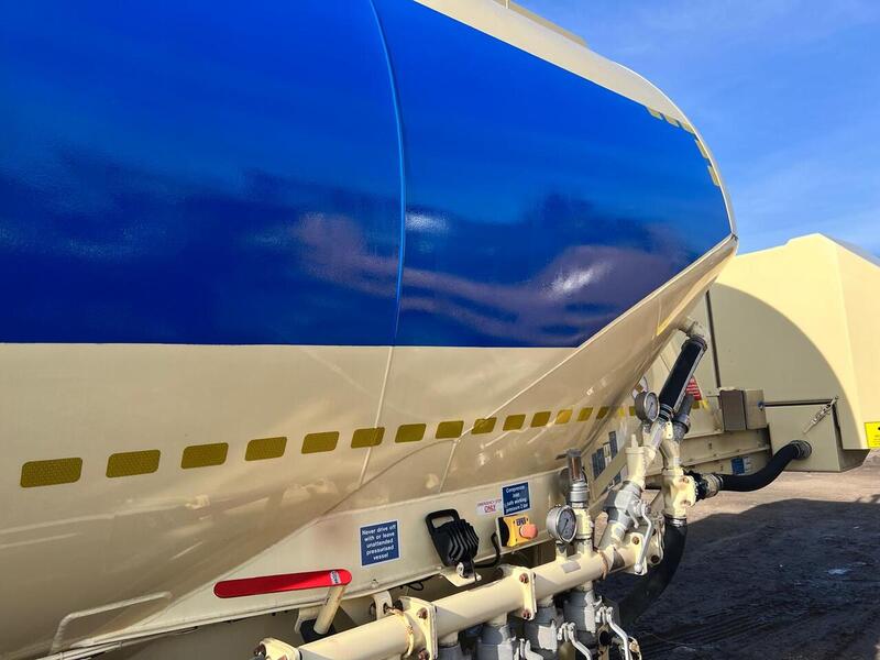 Feldbinder Powder Tanker