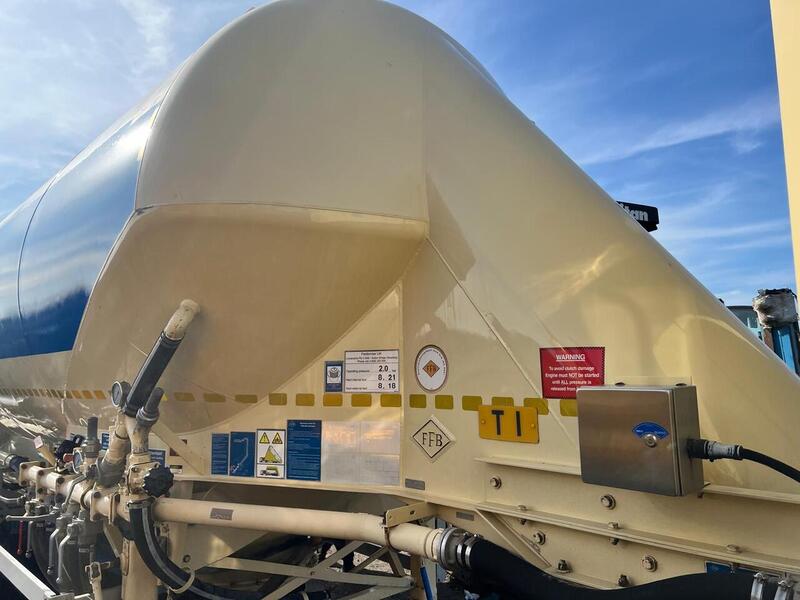 Feldbinder Powder Tanker