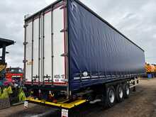 Lawrence David 4.2m Curtain Side with Tail Lift 