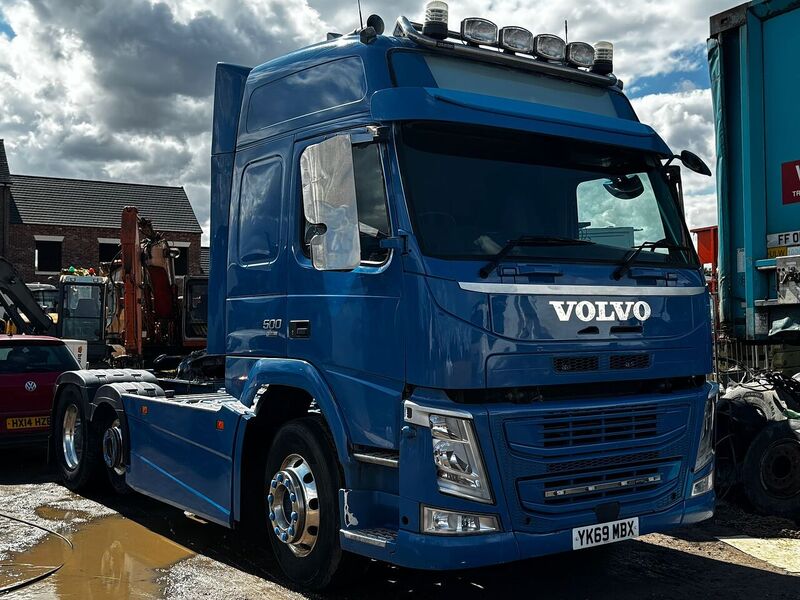 Volvo 500HP Tractor Unit with Tipping Gear