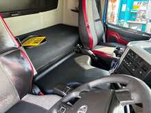 Volvo FM 500HP Tractor Unit with Tipping Gear 