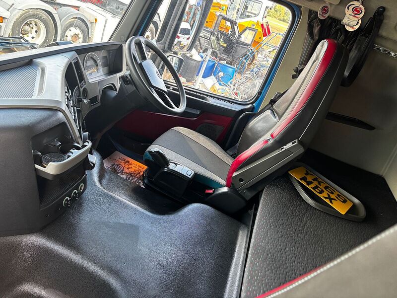 Volvo 500HP Tractor Unit with Tipping Gear