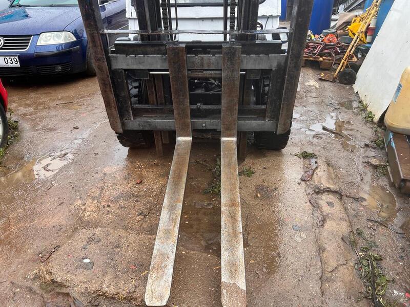 Caterpillar 3 Ton Diesel Forklift