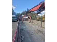 Volvo FM 300 with Palfinger Crane 