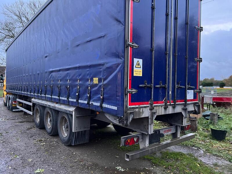 Cartwright Curtain Side Trailers 