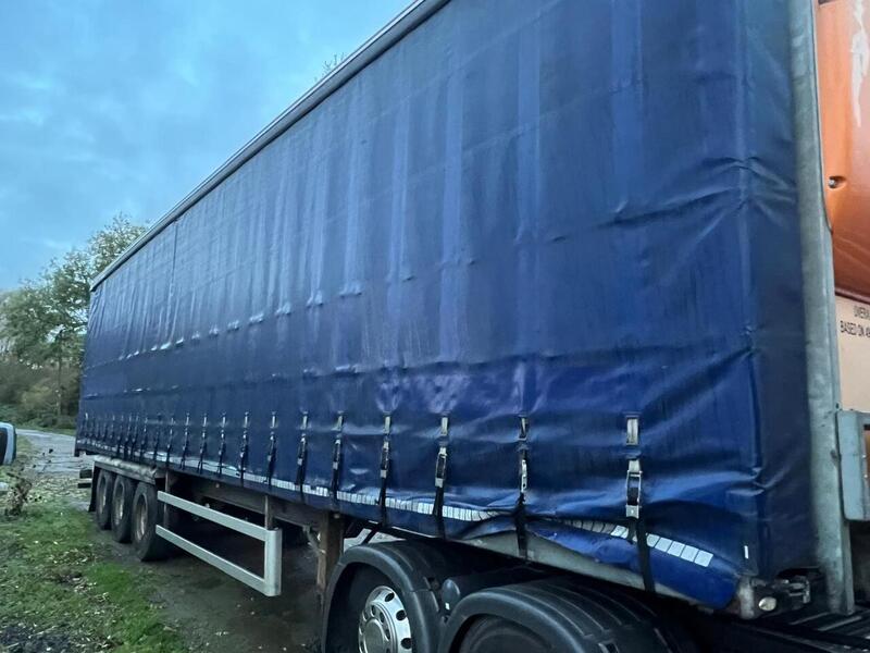 Cartwright Curtain Side Trailers 