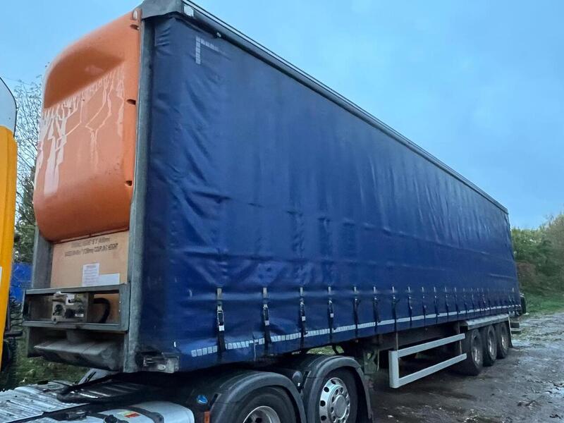 Cartwright Curtain Side Trailers 