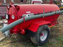Hi Spec 1600 & 1800 Gallon Vac Tankers 