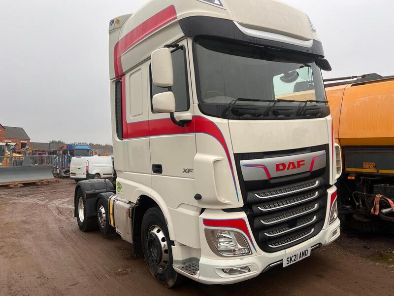 DAF 12.9 Litre Tractor Unit
