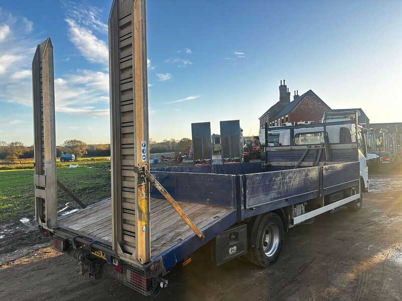 Isuzu N7.5190 7.5 Ton Dropside