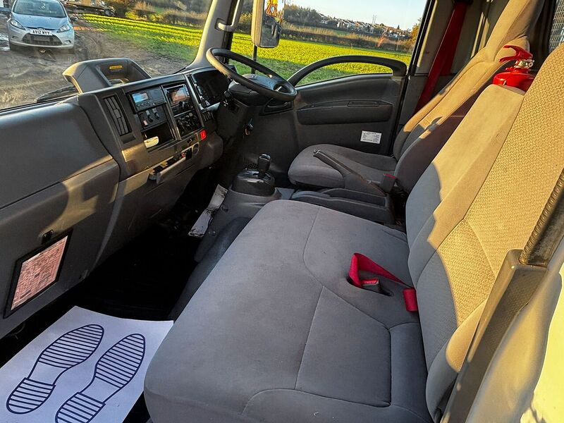 Isuzu N7.5190 7.5 Ton Dropside